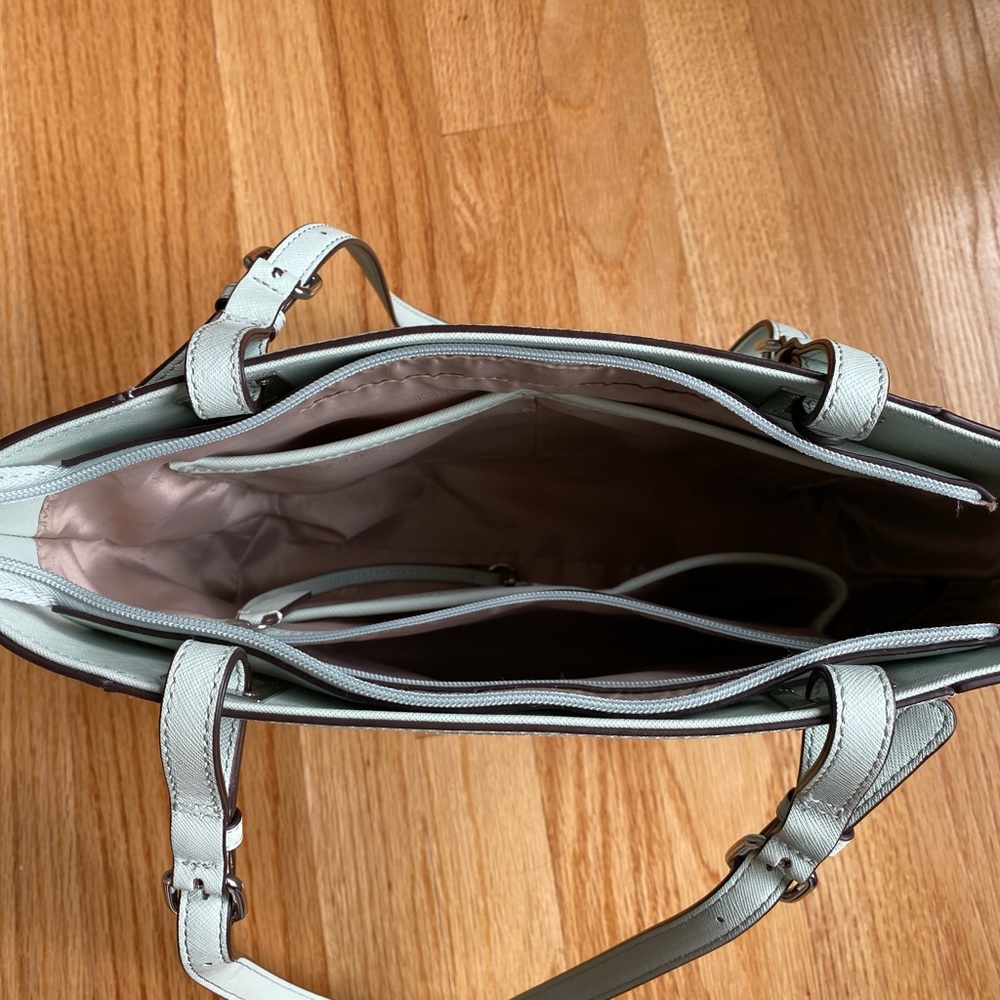 Calvin Klein Purse - Picture 4 of 8